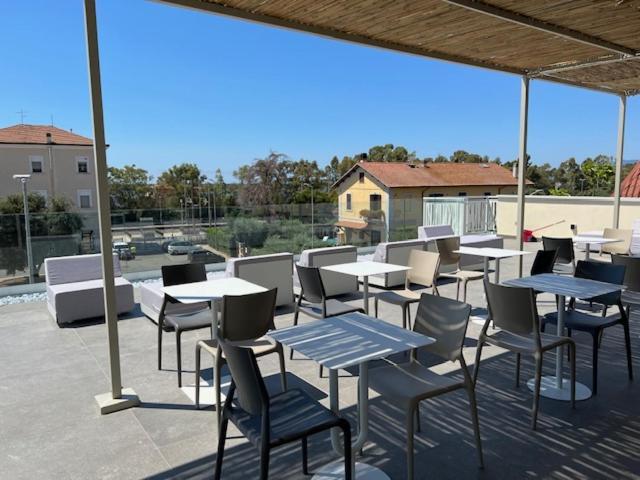 Albergo Del Lago Капалбио Екстериор снимка